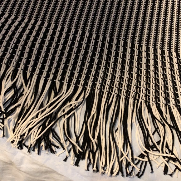 Skirt - Picture 4 of 5